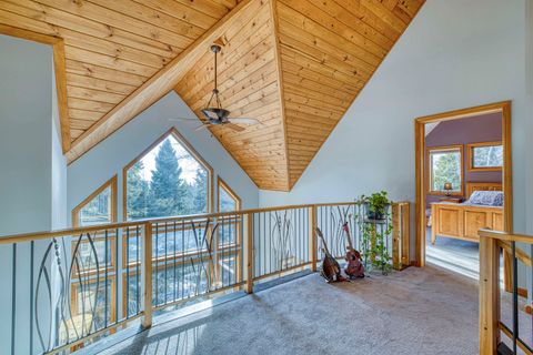 Tiny photo for 2472 Cliff View Cr, Two Harbors, MN 55616 (MLS # 6123564)