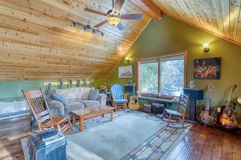 Tiny photo for 2472 Cliff View Cr, Two Harbors, MN 55616 (MLS # 6123564)