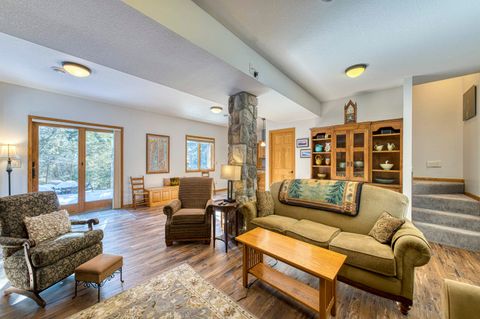 Tiny photo for 2472 Cliff View Cr, Two Harbors, MN 55616 (MLS # 6123564)