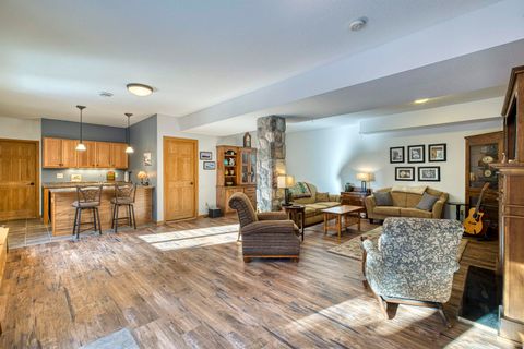 Tiny photo for 2472 Cliff View Cr, Two Harbors, MN 55616 (MLS # 6123564)