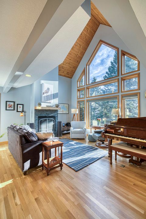 Tiny photo for 2472 Cliff View Cr, Two Harbors, MN 55616 (MLS # 6123564)