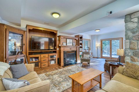 Tiny photo for 2472 Cliff View Cr, Two Harbors, MN 55616 (MLS # 6123564)