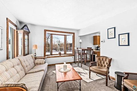Tiny photo for 29 W Ideal St, Duluth, MN 55811 (MLS # 6123857)