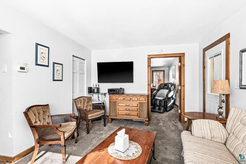 Tiny photo for 29 W Ideal St, Duluth, MN 55811 (MLS # 6123857)