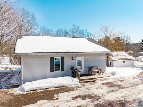 Tiny photo for 29 W Ideal St, Duluth, MN 55811 (MLS # 6123857)