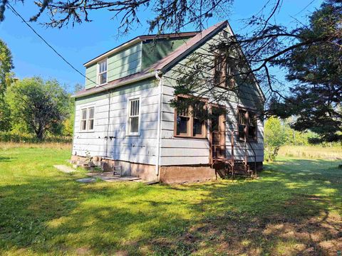 Photo of 5419 E Highway 61, Hovland, MN 55606 (MLS # 6124383)