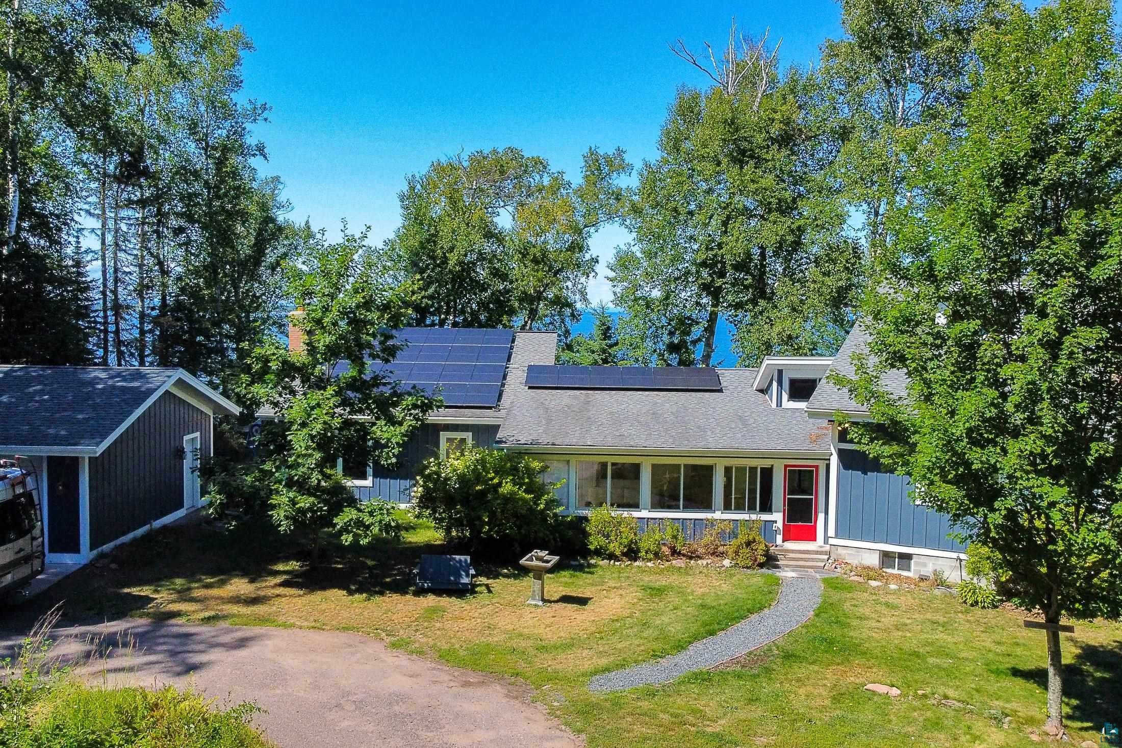 19890 Mountain Ash Rd
