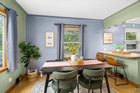 Tiny photo for 177 W Austin St, Duluth, MN 55803 (MLS # 6126233)