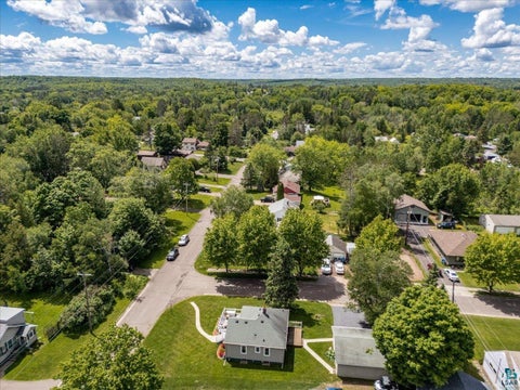 Tiny photo for 177 W Austin St, Duluth, MN 55803 (MLS # 6126233)