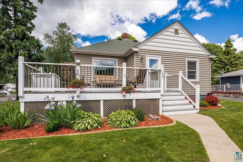 Tiny photo for 177 W Austin St, Duluth, MN 55803 (MLS # 6126233)