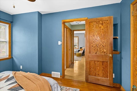 Tiny photo for 177 W Austin St, Duluth, MN 55803 (MLS # 6126233)