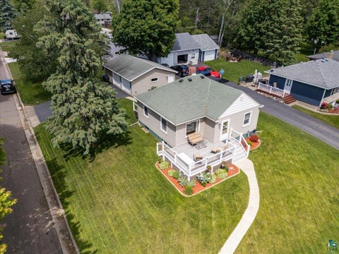 Tiny photo for 177 W Austin St, Duluth, MN 55803 (MLS # 6126233)