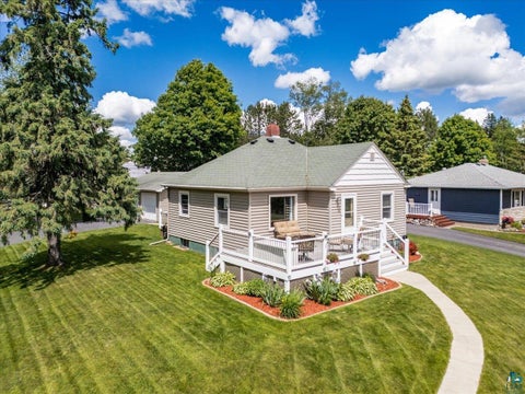 Tiny photo for 177 W Austin St, Duluth, MN 55803 (MLS # 6126233)