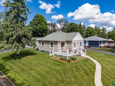 Tiny photo for 177 W Austin St, Duluth, MN 55803 (MLS # 6126233)