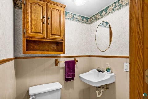 Tiny photo for 177 W Austin St, Duluth, MN 55803 (MLS # 6126233)
