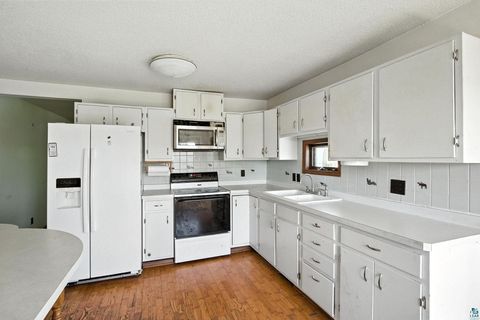 Tiny photo for 5868 Rice Lake Rd, Duluth, MN 55803 (MLS # 6123802)