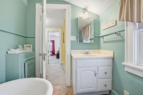 Tiny photo for 2418 4th Ave E Ave, Hibbing, MN 55746 (MLS # 6123384)