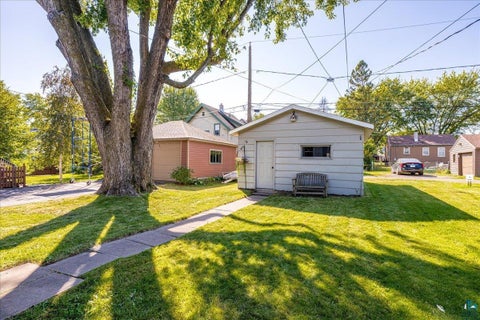 Tiny photo for 25 S 64th Ave W Ave, Duluth, MN 55807 (MLS # 6127796)