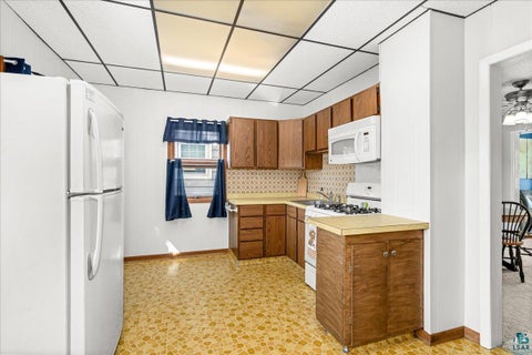 Tiny photo for 25 S 64th Ave W Ave, Duluth, MN 55807 (MLS # 6127796)