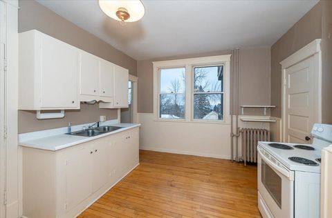 Tiny photo for 2510 E Superior St, Duluth, MN 55812 (MLS # 6123138)