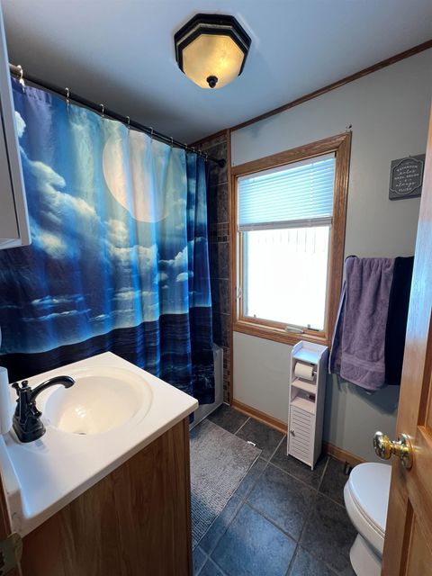 Tiny photo for 511 3rd St NE St, Chisholm, MN 55719 (MLS # 6123388)