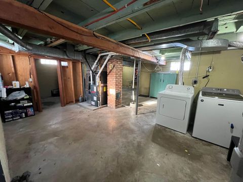 Tiny photo for 511 3rd St NE St, Chisholm, MN 55719 (MLS # 6123388)