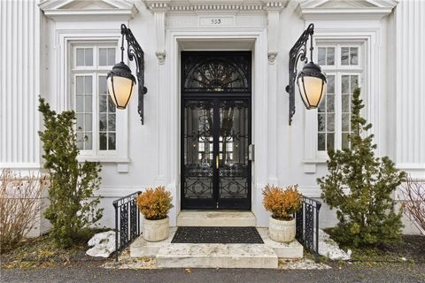 553 Bellevue Avenue 6 Newport RI 02840