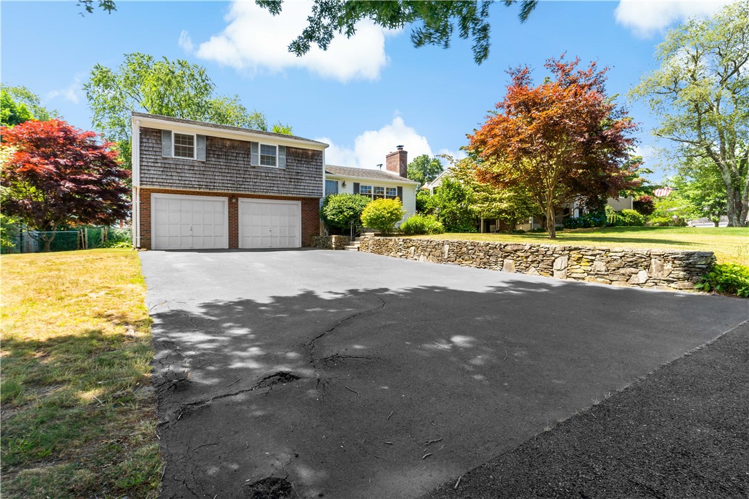 36 Roosevelt Drive