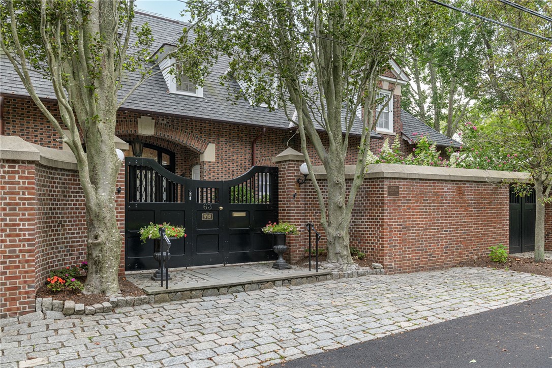 63 Coggeshall Avenue