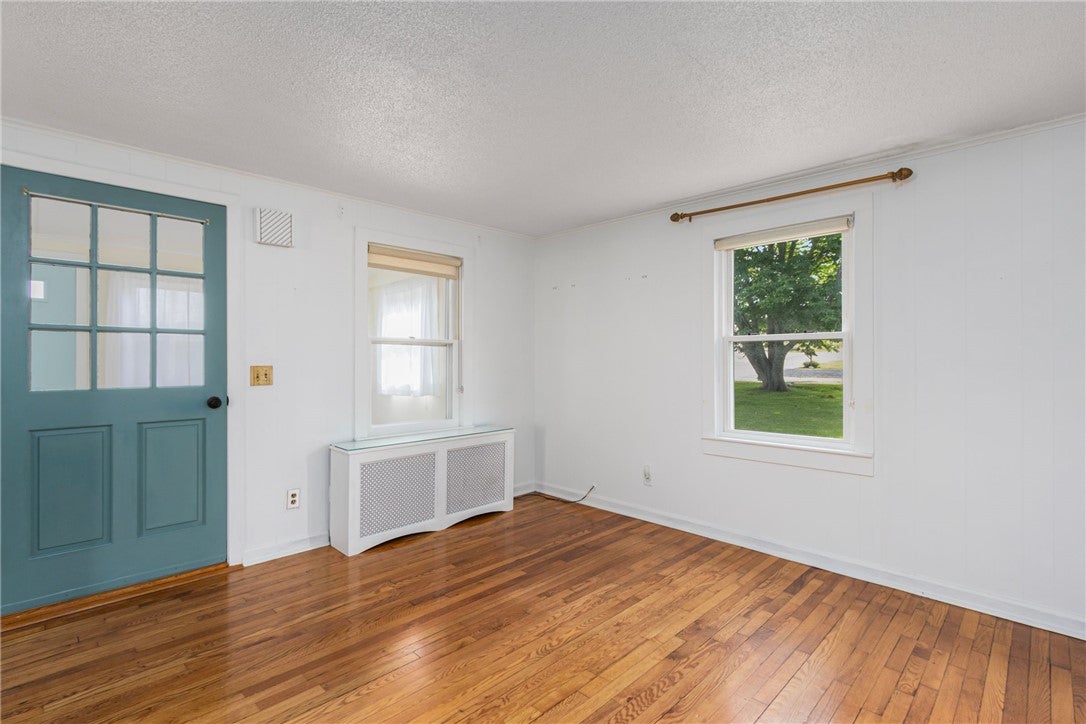 37 Reservoir Road
