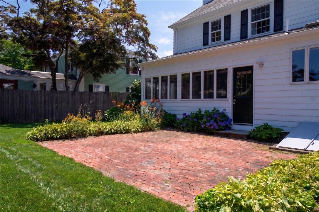 20 Drowne Parkway