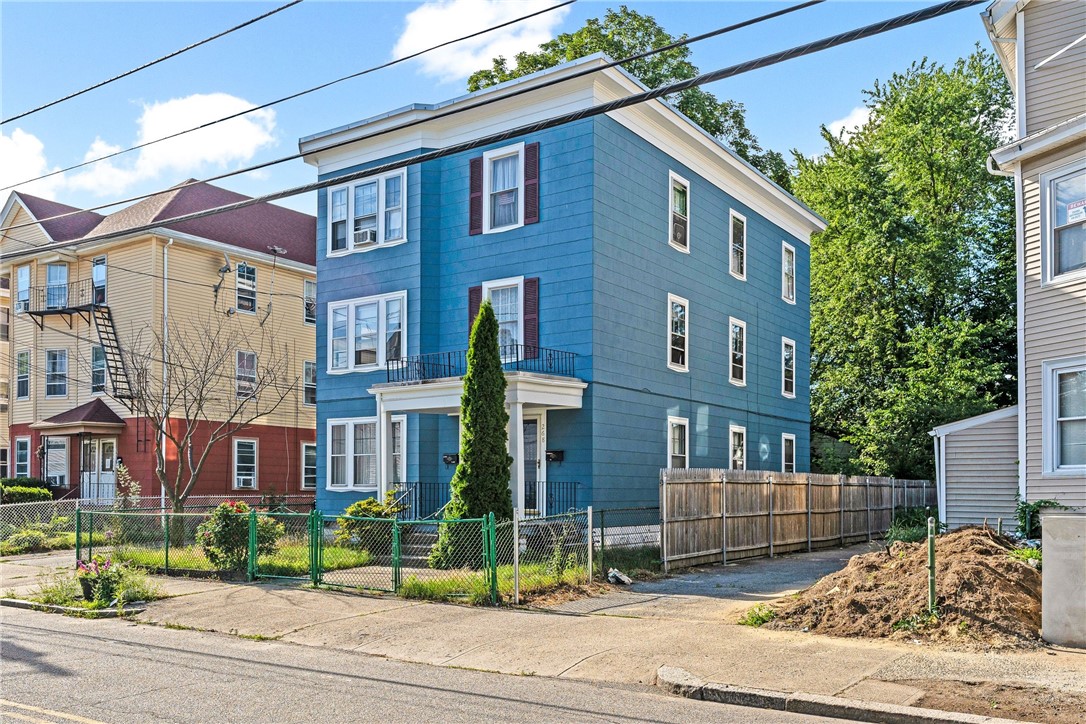 266 Sayles Avenue 2