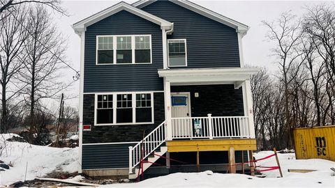 61 Leander Street Providence RI 02909