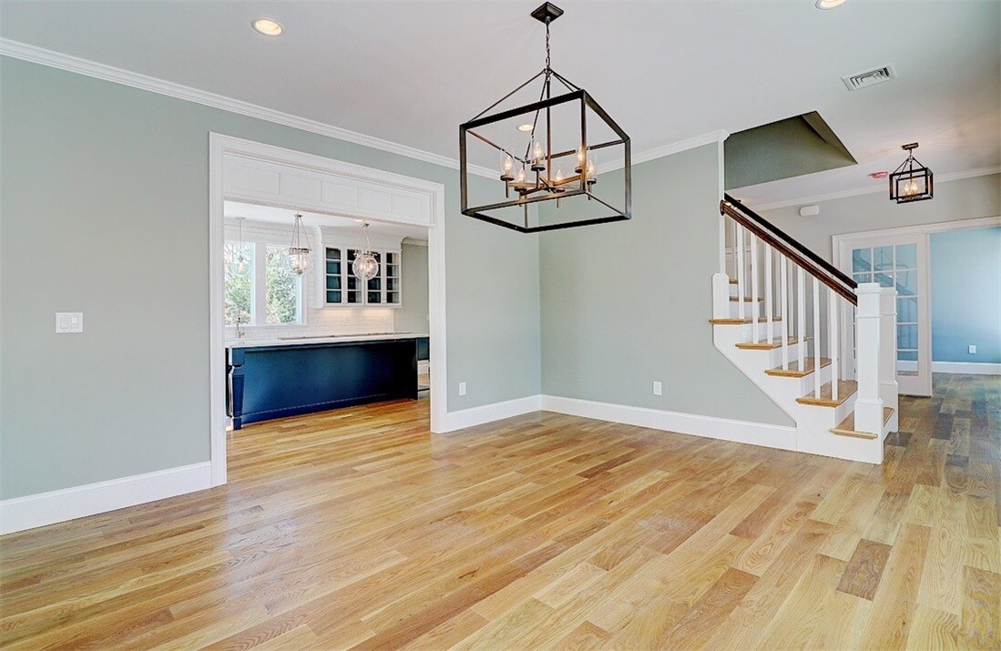03 Annie Drive