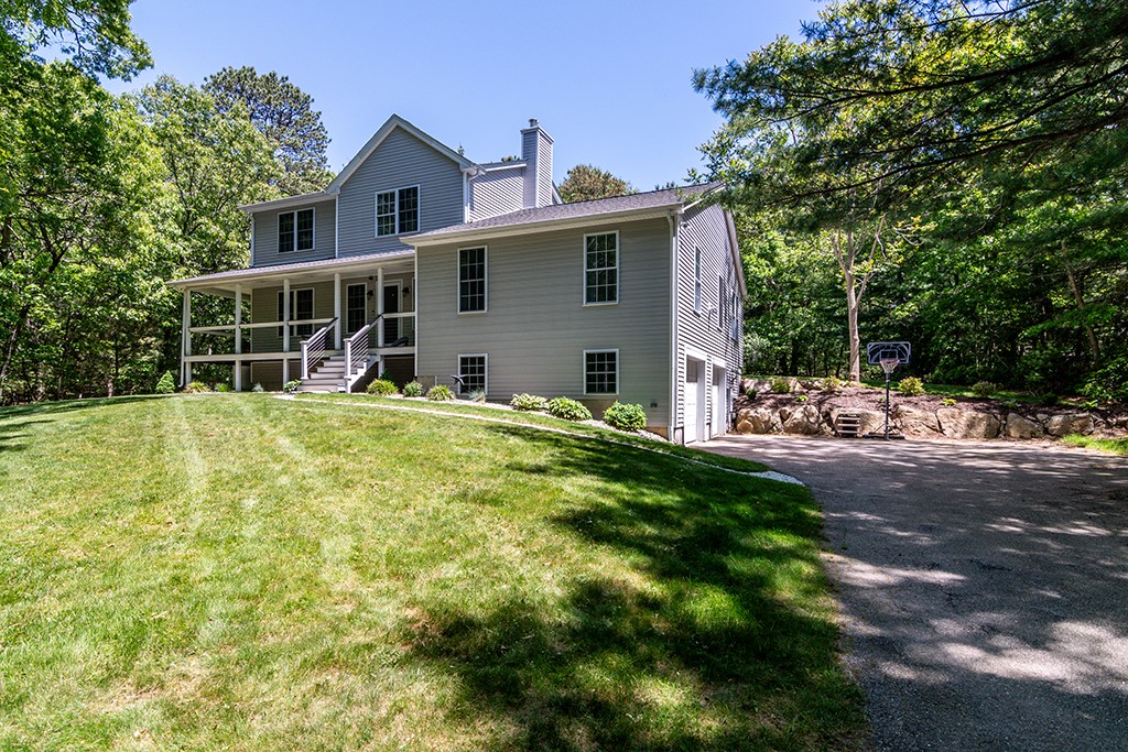 152 Webster Trail