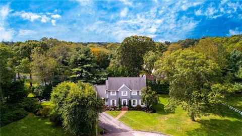 19 Evergreen Street Barrington RI 02806
