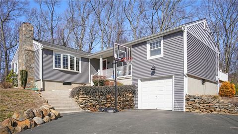 153 Swan Road Smithfield RI 02917
