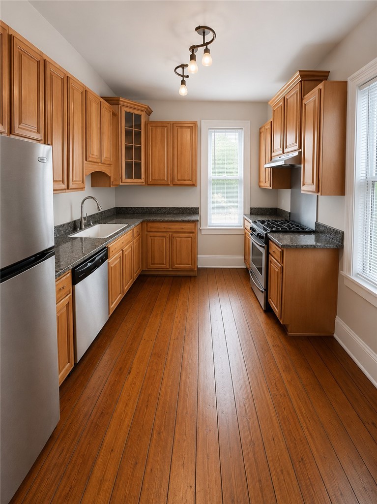 107 Ring Street 2