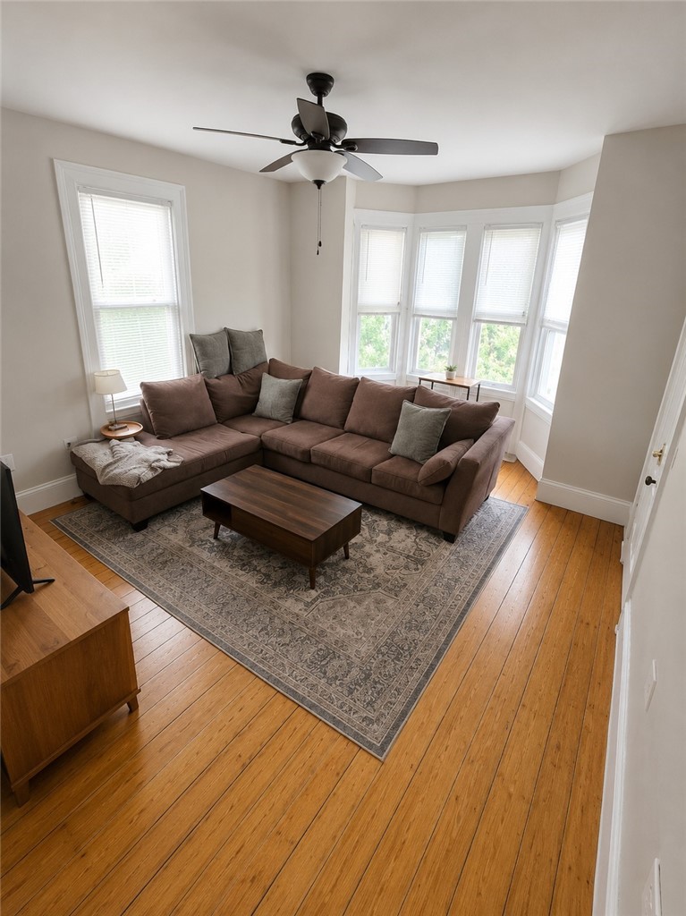 107 Ring Street 2