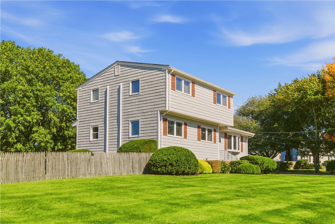 31 REDWOOD Road