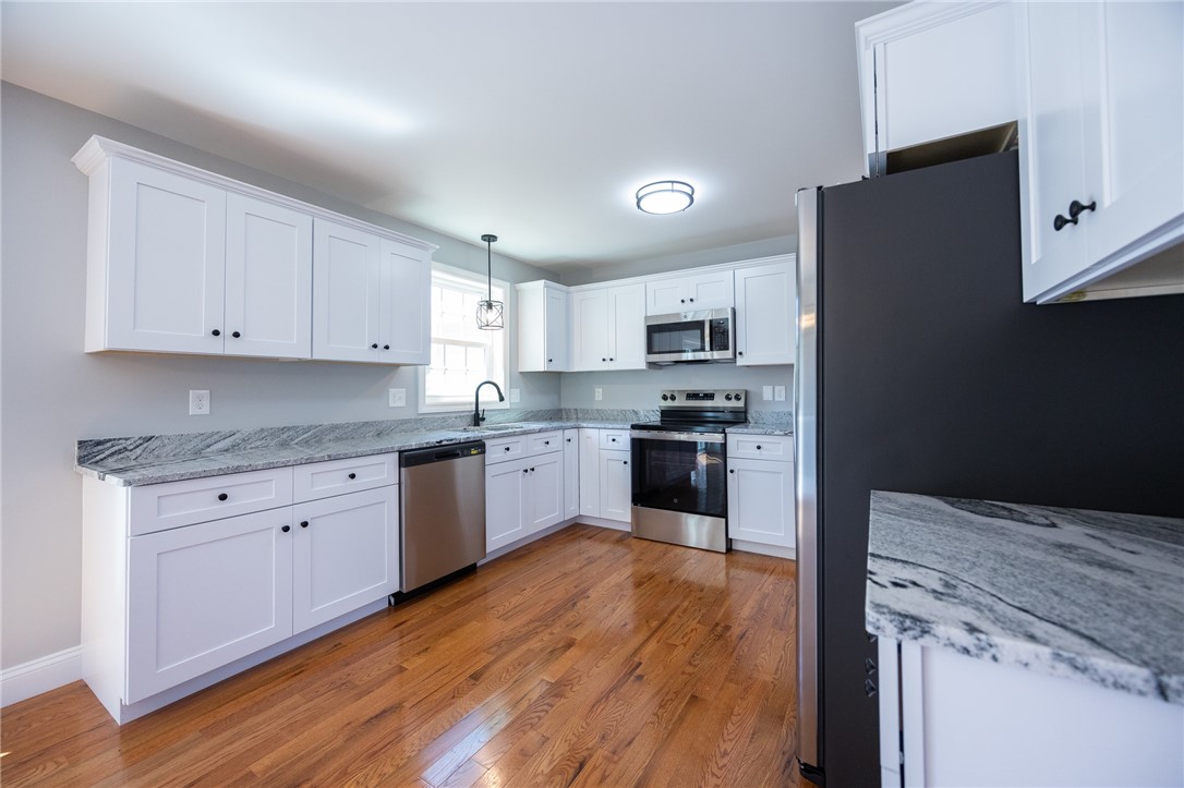 3 BOYD BROOK Circle 2