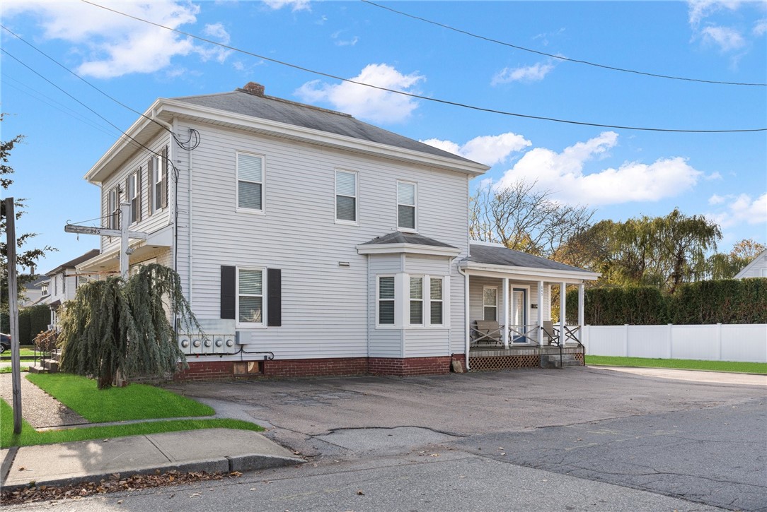 845 Main Street