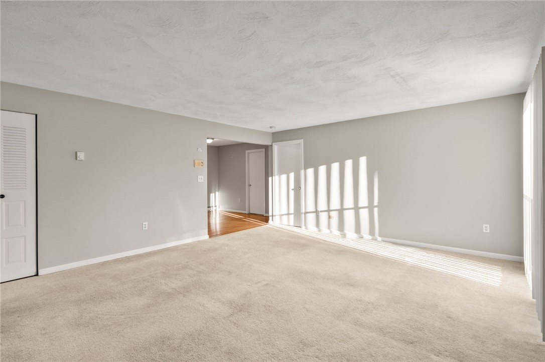 300 Smithfield Road 5-18