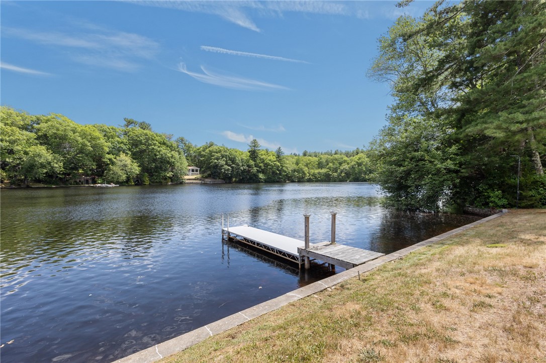 14 Pine Tree Road