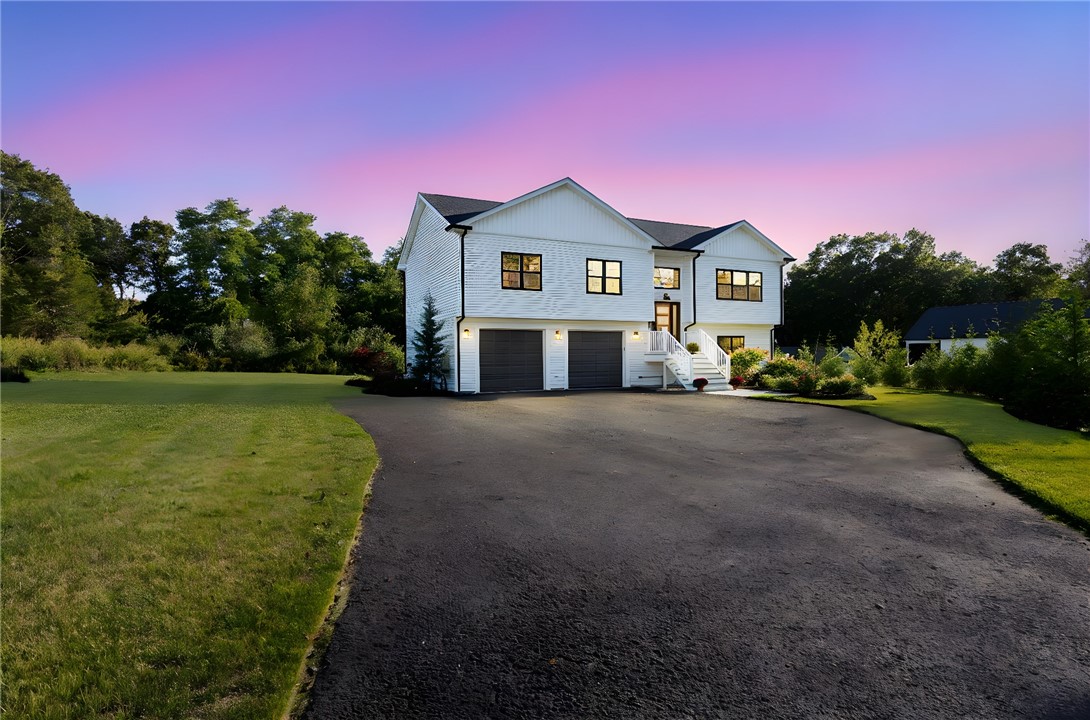 4 Byron Randall Road