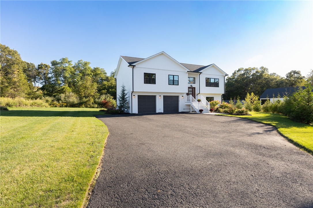 4 Byron Randall Road