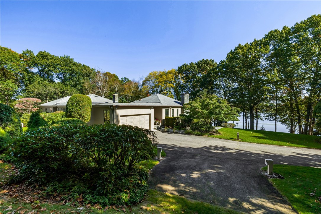 15 Noto Drive