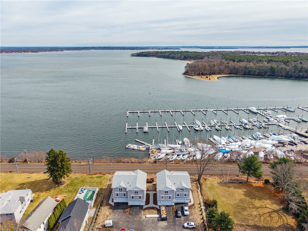 Warwick, Rhode Island 02818, United States, 3 Bedrooms Bedrooms, ,3 BathroomsBathrooms,Residential,Active,86608