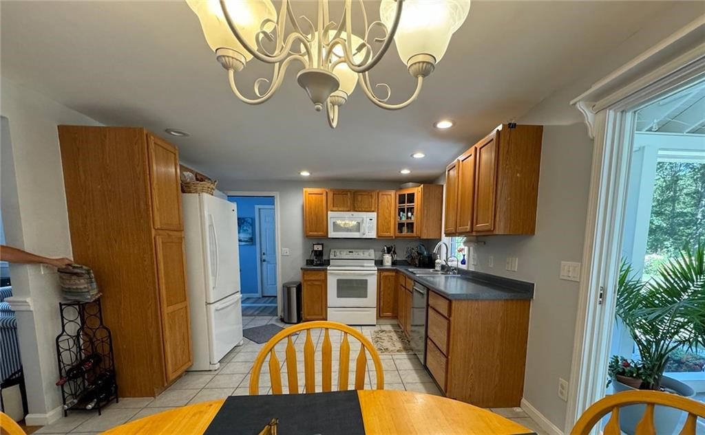 8 Healey Brook Drive