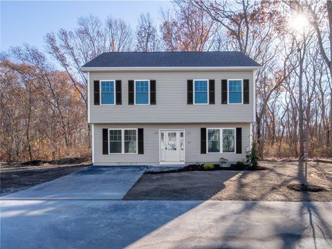 76 Medford Street Warwick RI 02889